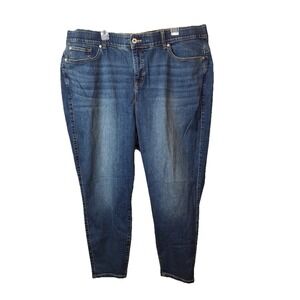 Torrid Curvy Bombshell Super Skinny High Rise Jeans Size 28R Blue Grotto Wash